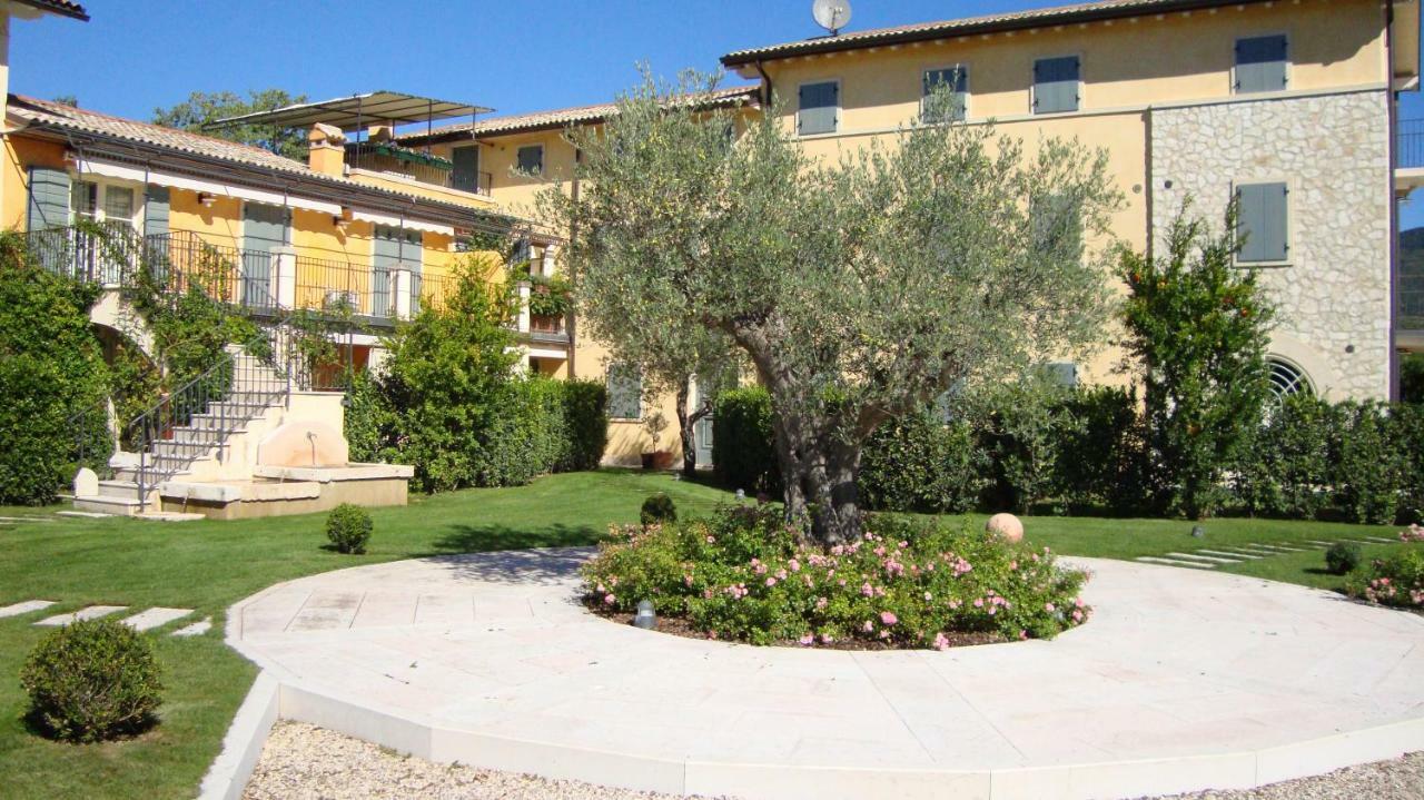 Corte Degli Ulivi Garda  Exterior foto